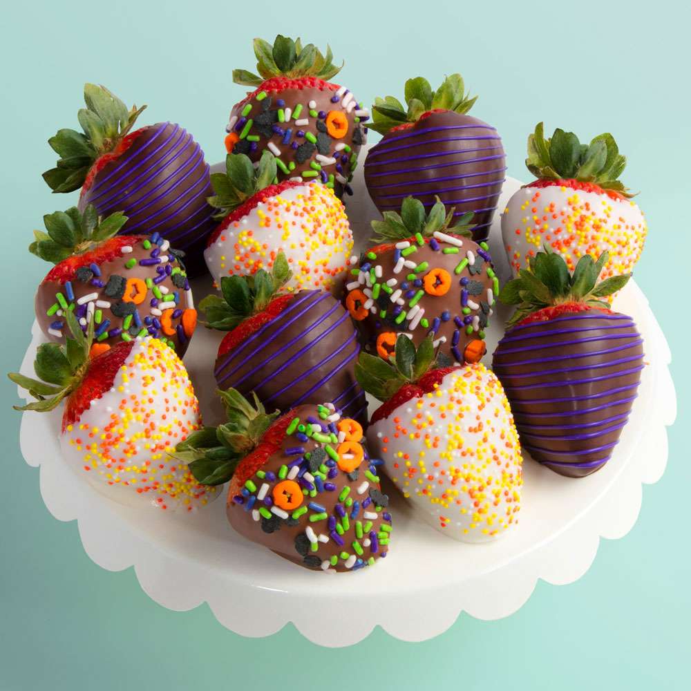 Image of 12pc Halloween Strawberries