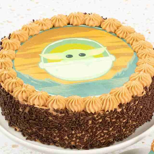 Image of Baby Yoda Cake