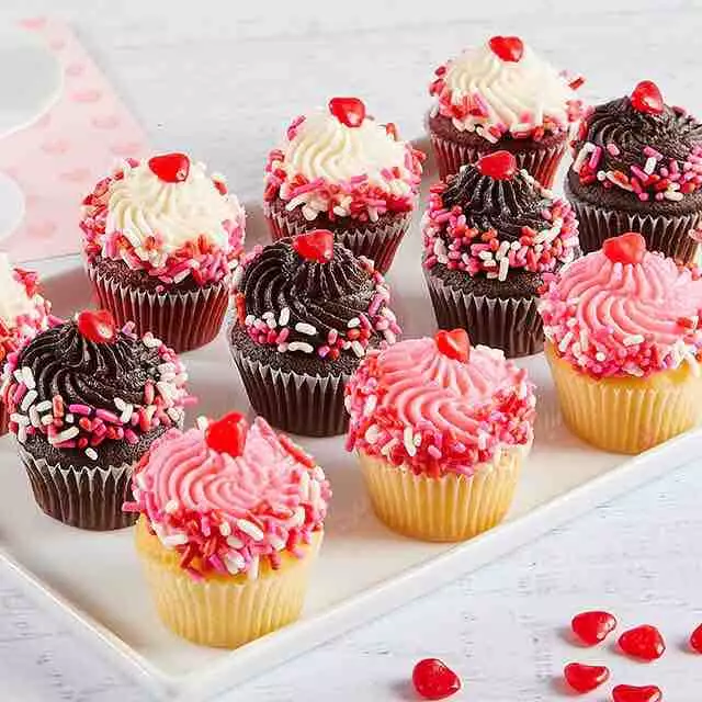 Image of Mini Valentines Day Cupcakes