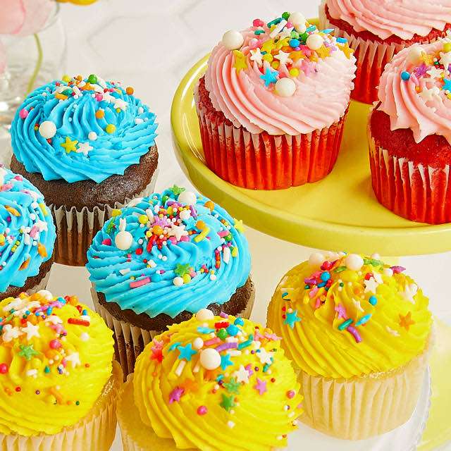 image of 9pc Birthday Celebration Cupcakes