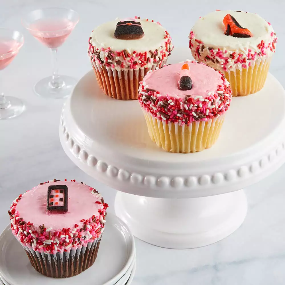 Image of JUMBO Diva Cupcakes